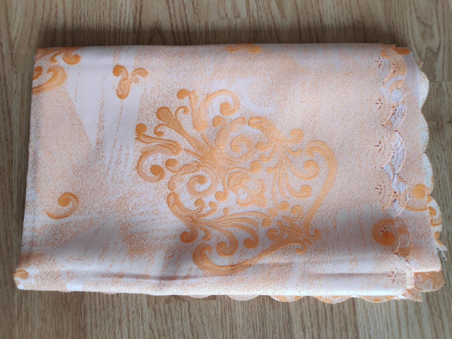 Tessuti: Nappes en tissu orange, double face – Nuovo e nell'imballaggio originale da Couvet venduto da fat_kyl7
