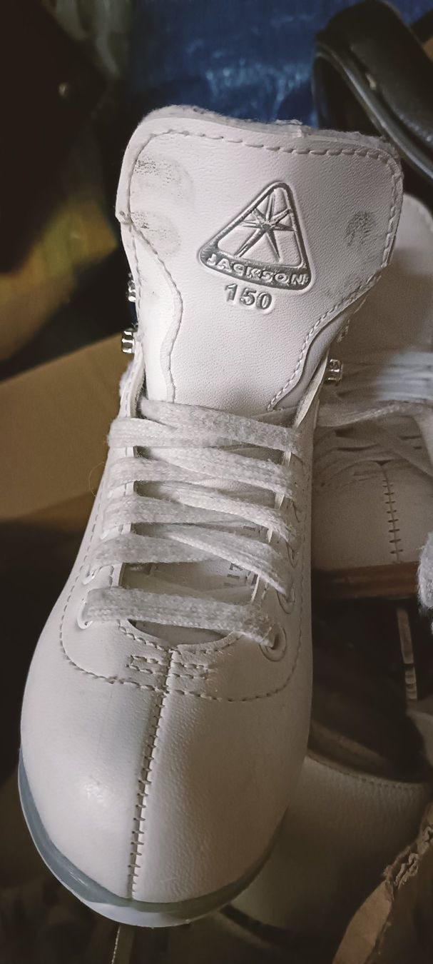 Schlittschuhe: Pattini – Gebraucht aus Lugano von ycd_rv8h 2