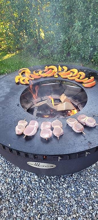 Grils: Kugel Feuergrill – D'occasion à Niederbuchsiten par studer.martin 2