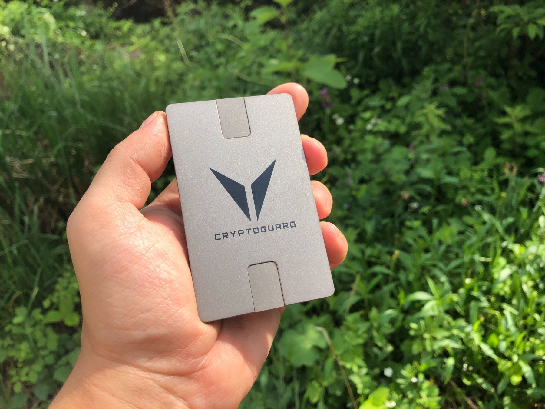 Coin Miner: Crypto Guard: Secure your private keys on Titanium! (single) – Neu und originalverpackt aus Thun von slicebice 1