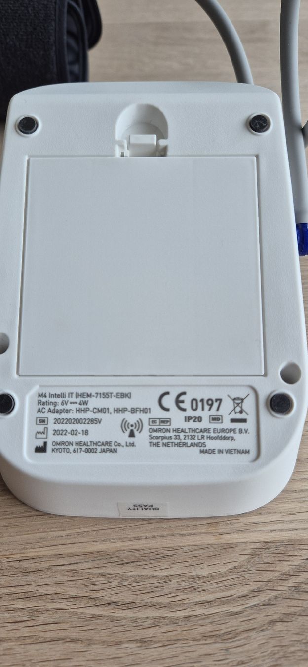 Omron Attrezzature mediche: Omron M4 Intelli IT – Usato da Freienwil venduto da Trose 2