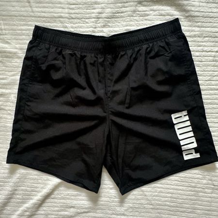 PUMA Badeshorts / Badehose Gr. L