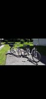 A vendre 2 vélos électriques