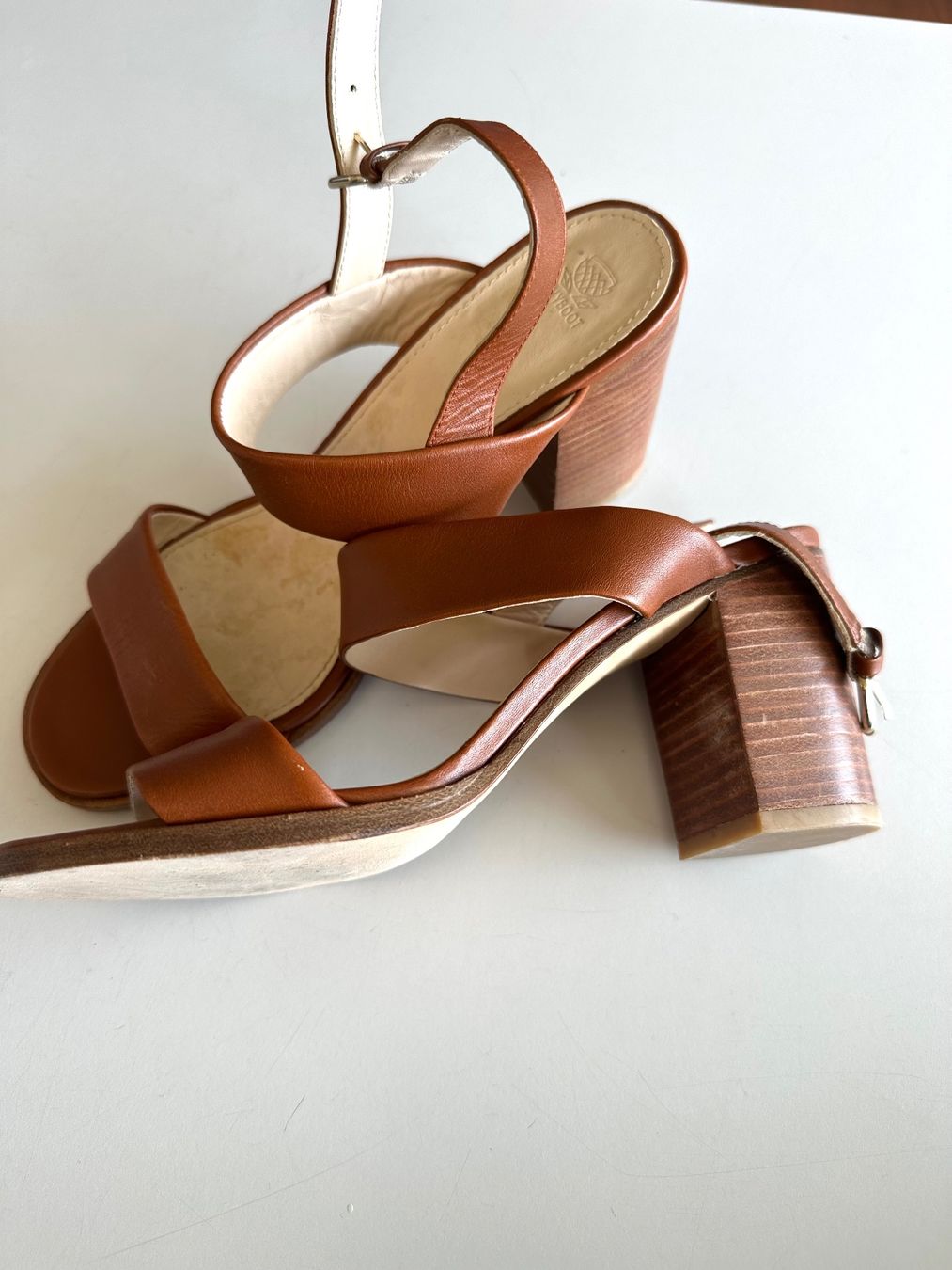 Navyboot Scarpe da donna: Ledersandale mit Absatz von Navyboot 38 – Usato da Oberrieden venduto da Moraira14 1