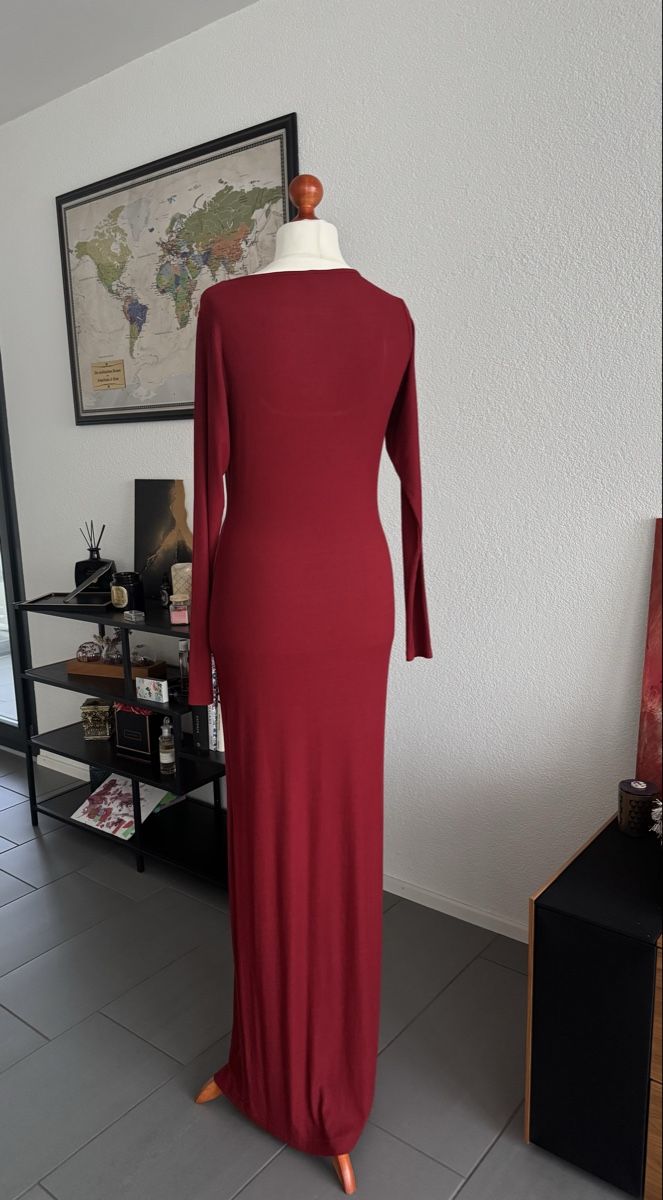 Skims Kleider: Kleid SKIMS XL langarm dunkelrot – Gebraucht aus Baden von Linda46 1