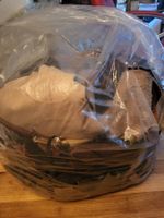 Grosser Sack mit Fell- und Lederresten, ca. 6 kg