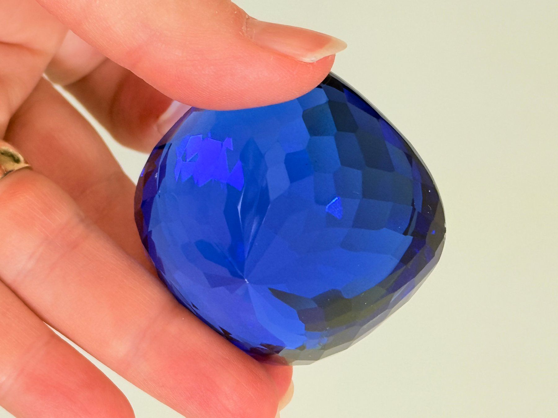 Pietre preziose: 495.45 CT Certified Beautiful Large Gemstone – Nuovo e nell'imballaggio originale da Genève venduto da AWWA 3