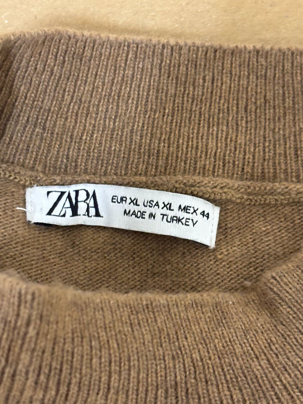 Zara Pullover & Sweatshirts: ZARA Pullover, Grösse XL(H) – Gebraucht aus Wallisellen von ASZT 3
