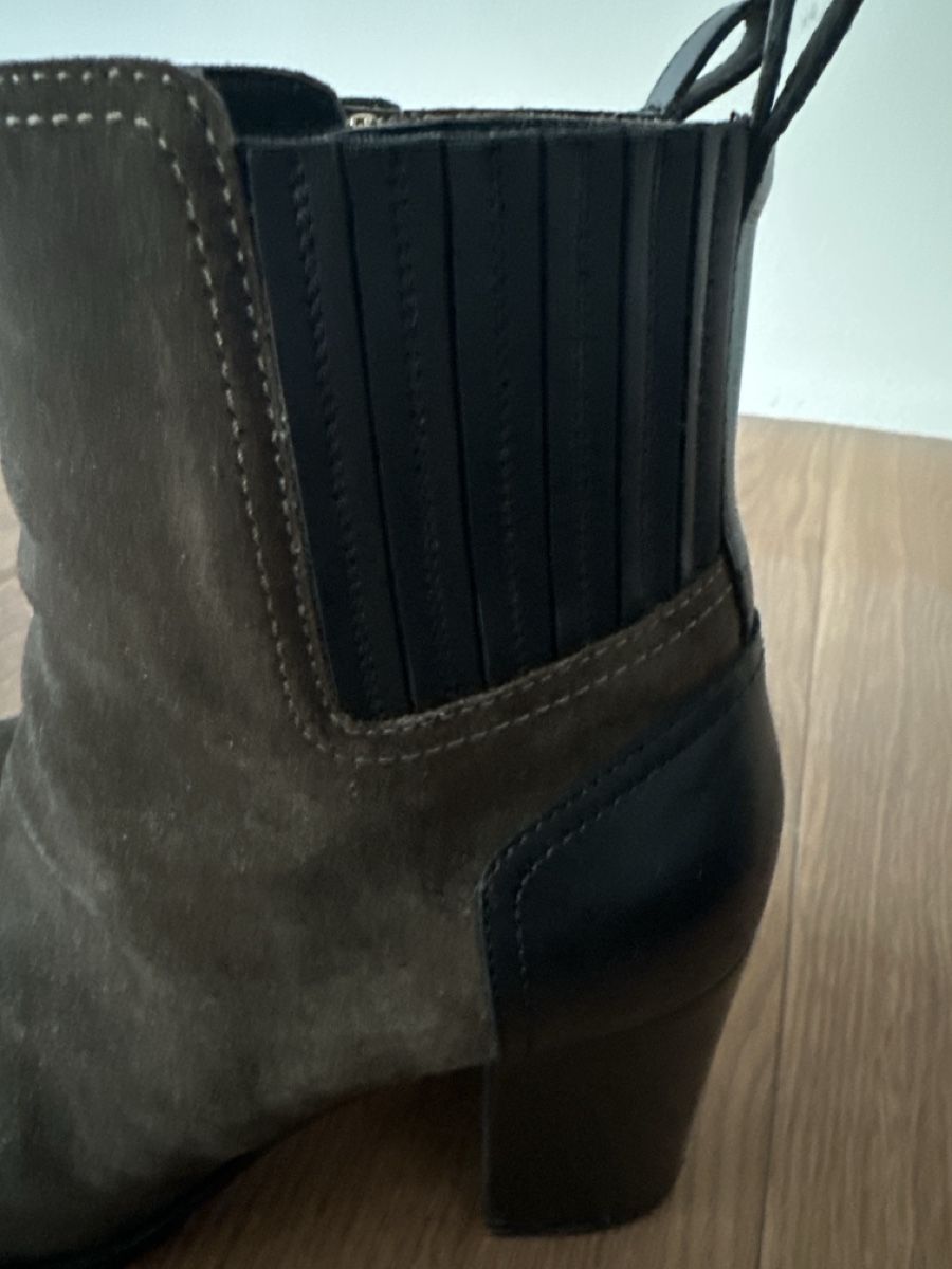 Sergio Rossi Damenschuhe: Sergio Rossi Suede Ankle Boots – Neu (gemäss Beschreibung) aus Binningen von can_s2yh 5