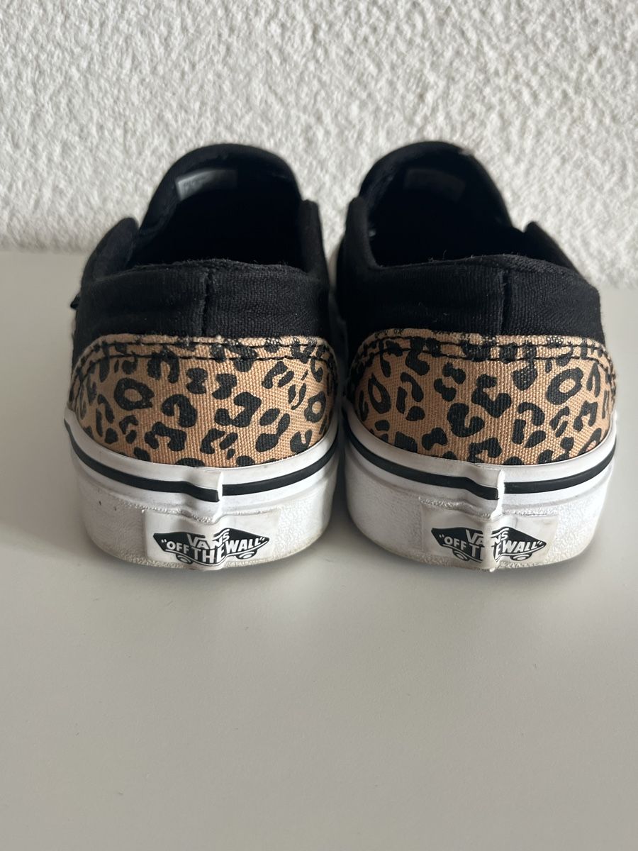Vans Chaussures femmes: Vans Slip-ons Leo-Muster Grösse 35 – D'occasion à Frauenfeld par heyLani 2