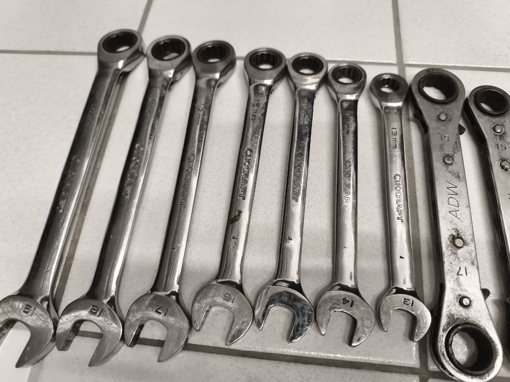 Tutti gli attrezzi: Ratschenschlüssel Set 7-19mm – Usato da Urnäsch venduto da h5T4 5