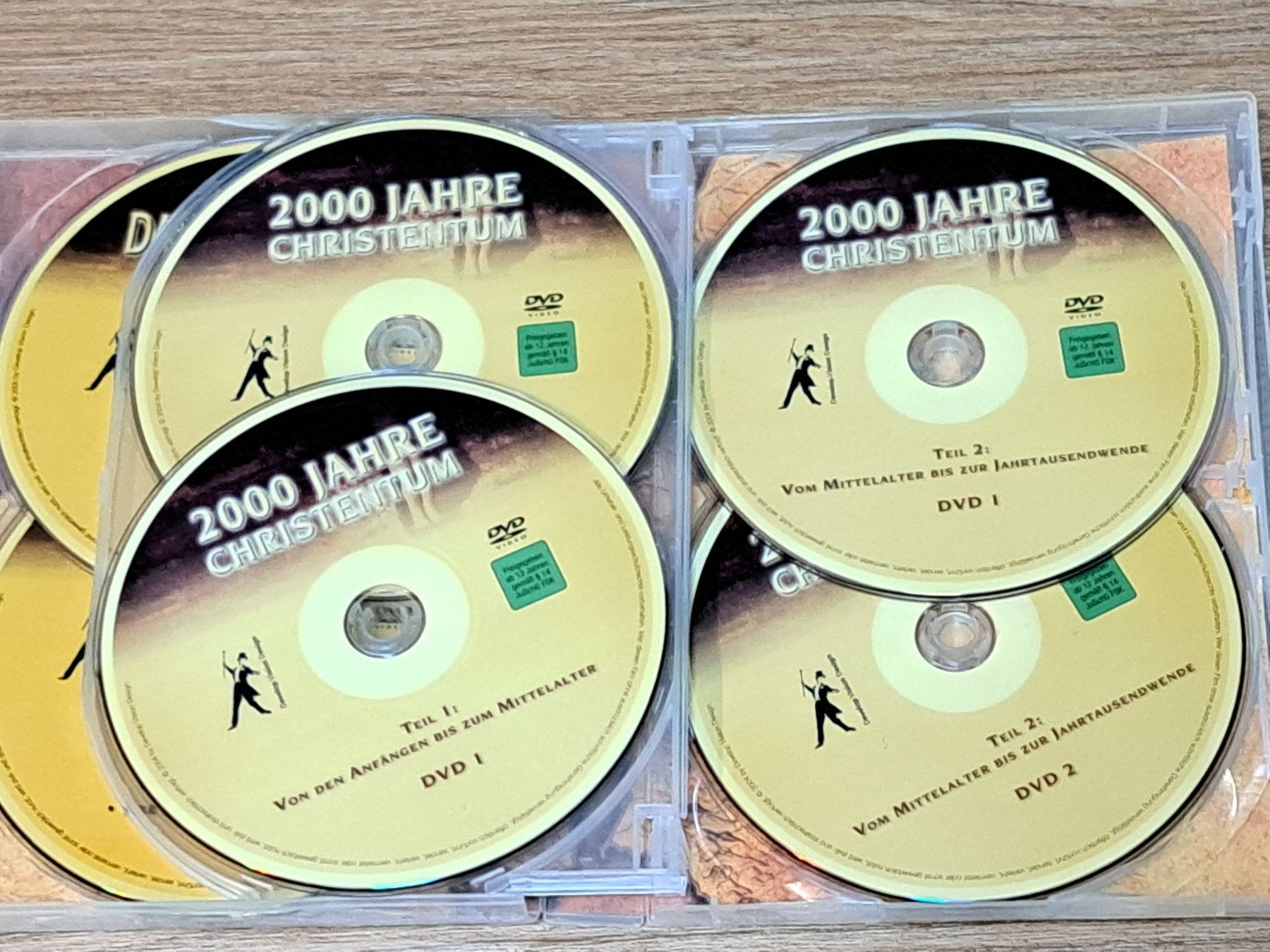Tutti i DVDs: 2000 Jahre Christentum, Boxset mit 6 Discs – Usato da Unterseen venduto da Kanica 6
