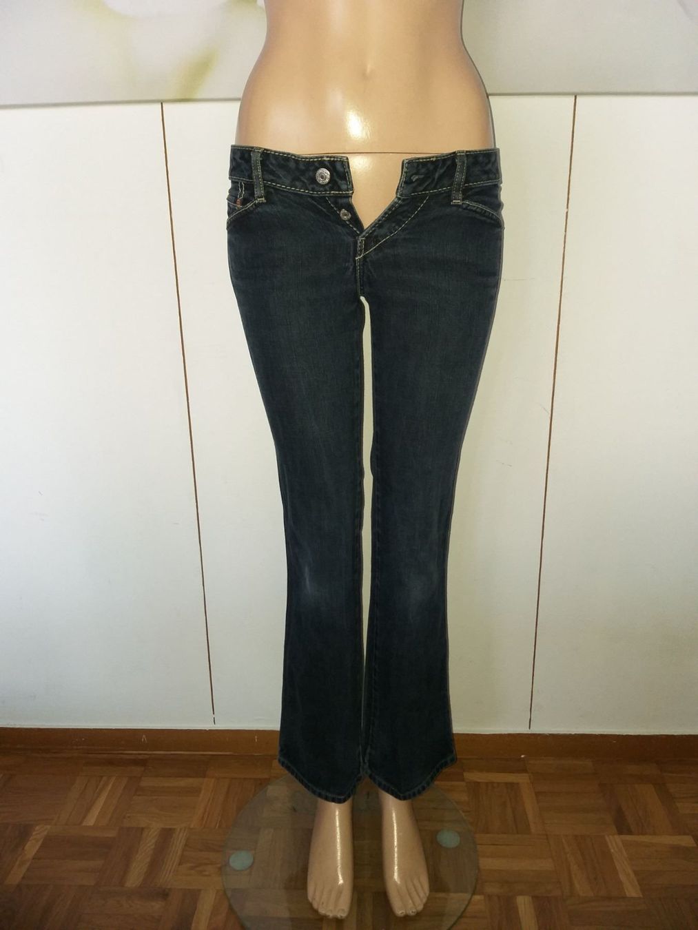Levi's Jeans: LEVIS 593 Jeans taille / Grosse W26 – Usato da Cossonay-ville venduto da Super-Price-Quality