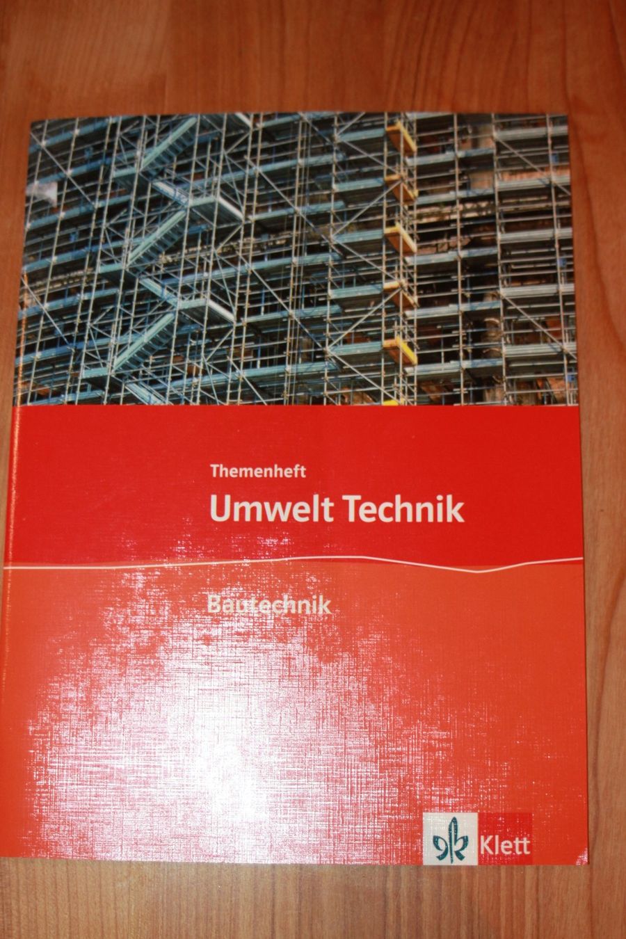 Riviste & Magazine: Heft: Umwelt Technik Lehrmittel : Bautechnik – Usato da Wenslingen venduto da Strick4Alpaca