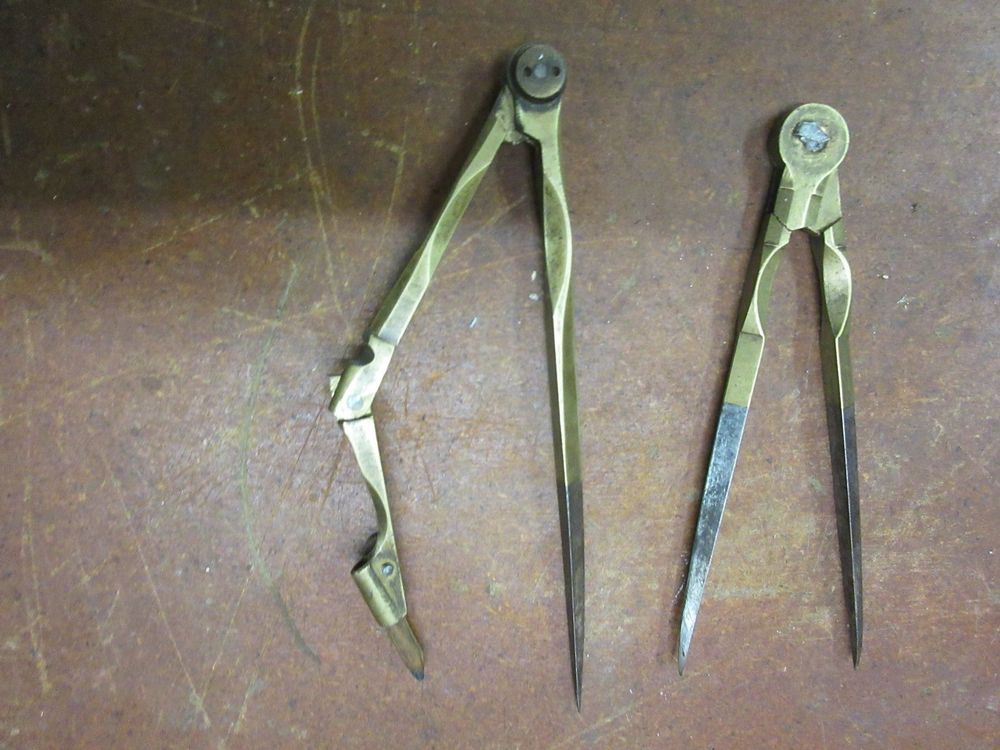 2 X COMPAS ANCIENS (Gebraucht) in Epiquerez für CHF 6 – mit Lieferung ...