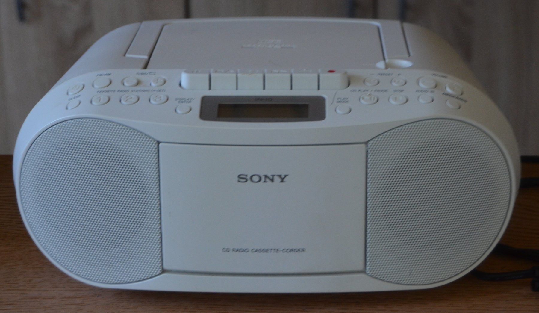 Sony Radio: Boombox Sony CFD-S70 – Usato da Collonges venduto da arashee