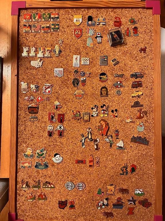 Placchette & Badge: Retro Pinsammlung – Usato da Würenlos venduto da Farha1982