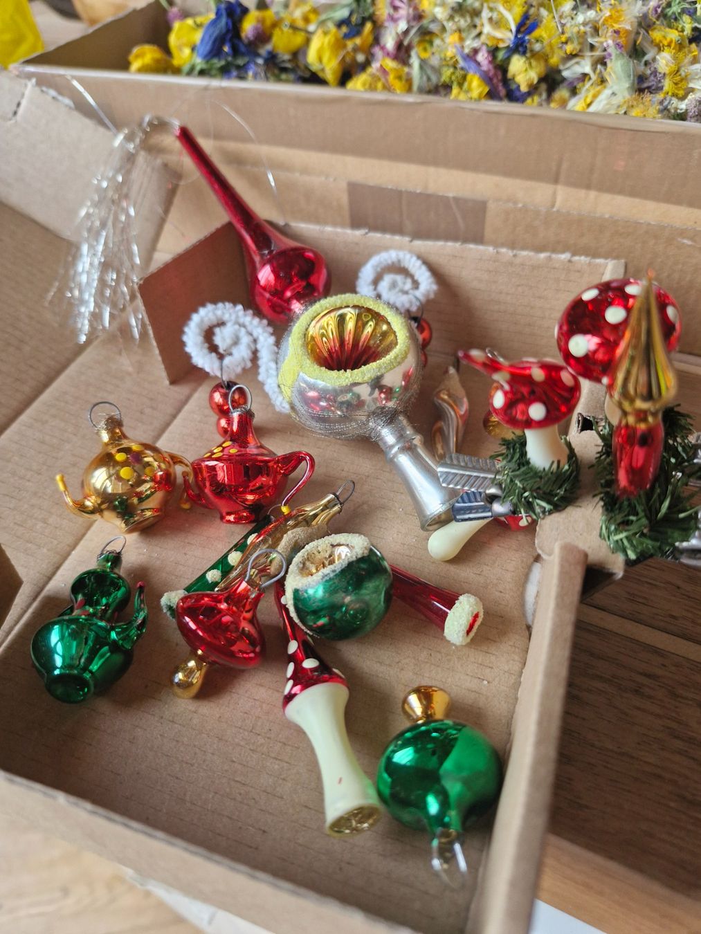 Tutte le decorazioni: alter Christbaumschmuck – Usato da Guarda venduto da rue_bpd7 1