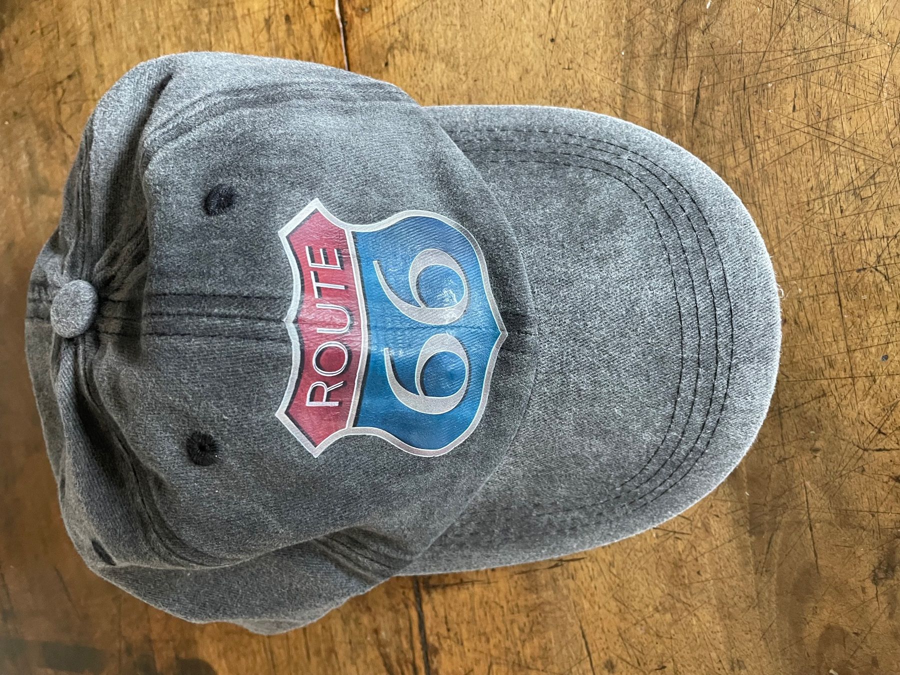 Copricapi, berretti & cappellini: Cappello nuovo – Nuovo (secondo la descrizione) da Monteggio venduto da Mic1122