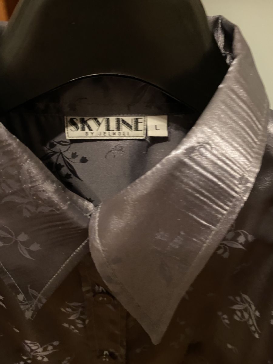 Blusen: Bluse – Gebraucht aus Rapperswil SG von meg_gh8h 1