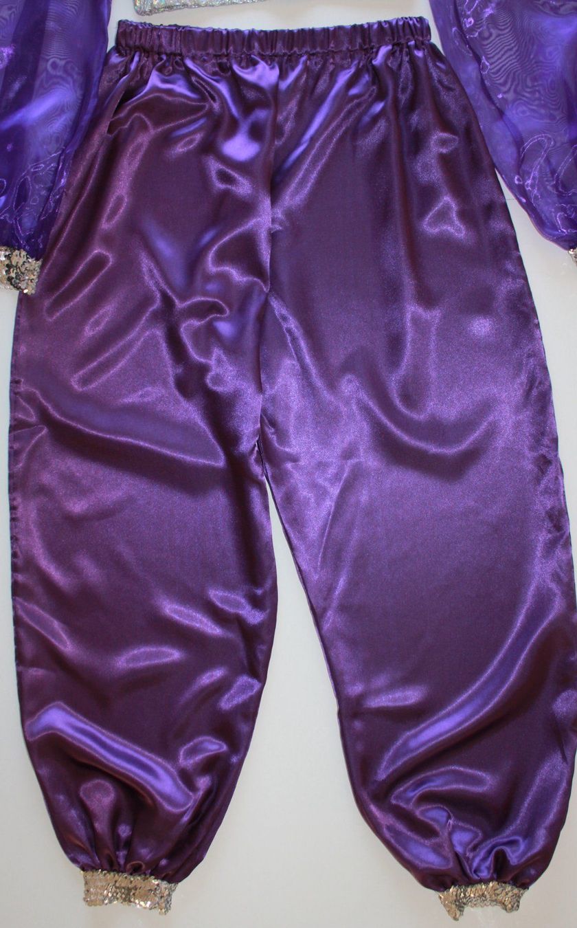 Costumi: Danseuse orientale / Bauchtänzerin t. S – Usato da Peseux venduto da CoolShoping 2