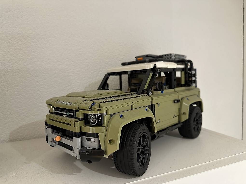 Baukästen: Lego Technic Land Rover Defender – Gebraucht aus Attiswil von Martin558790