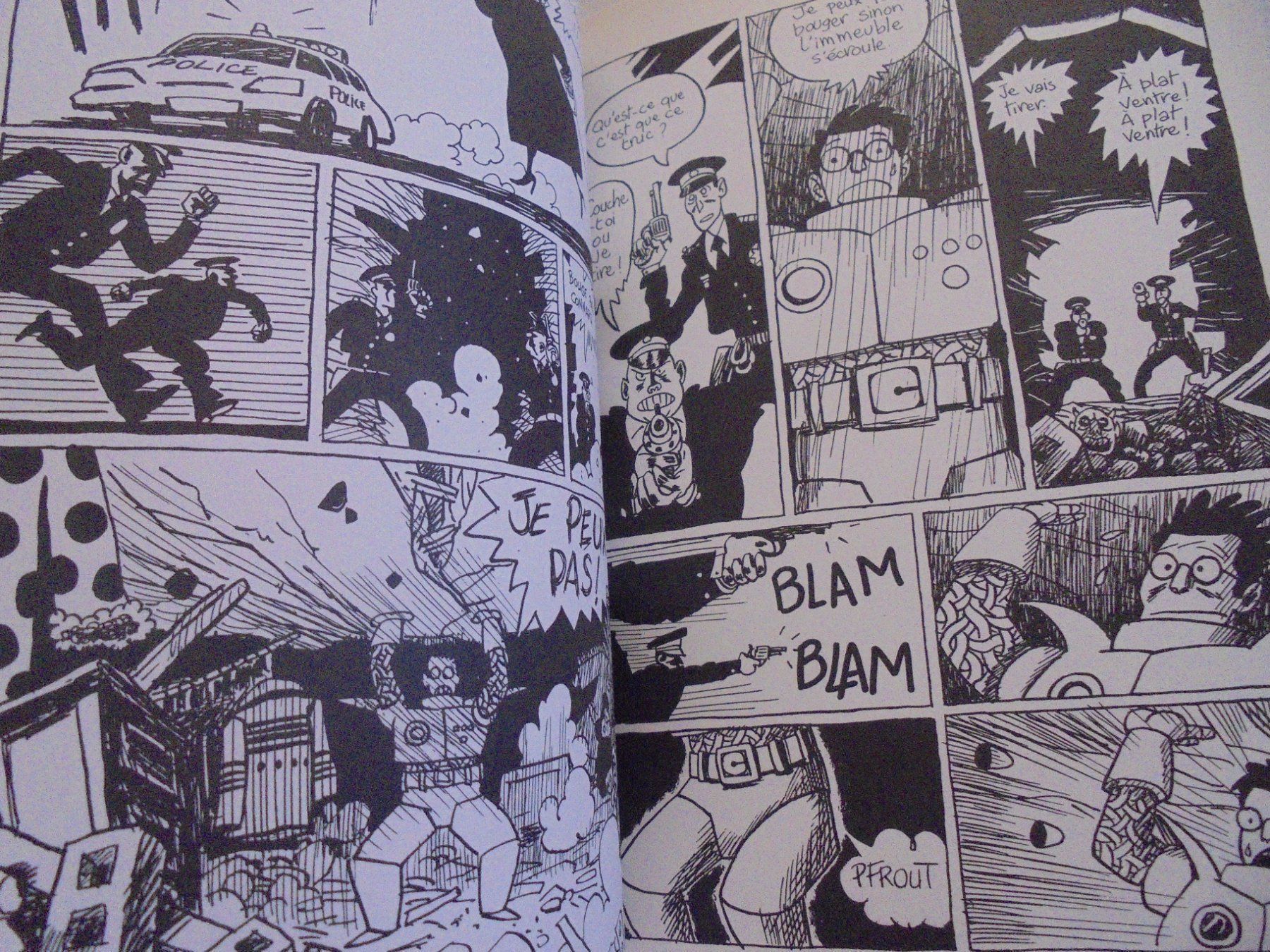 Fumetti: " Cycloman " de Berberian & Mardan. E.O  2002 noir / blanc – Usato da Crissier venduto da Promopost 3
