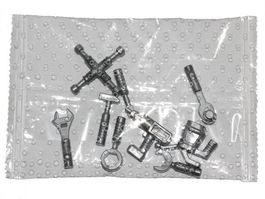 LEGO 11402 Flat Silver Minifigure, Utensil Tools, 9 in Bag