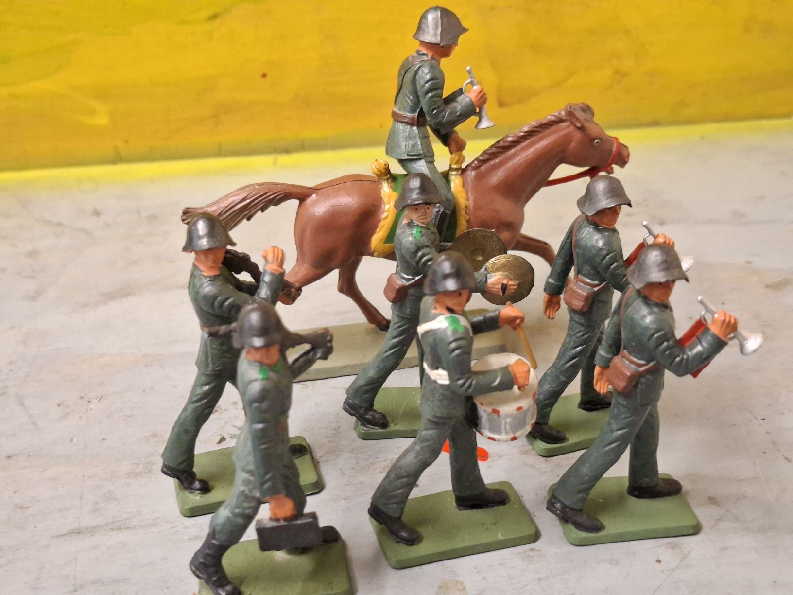 Giocattoli: 7 Soldats suisses Starlux – Usato da Monthey venduto da Jmbois