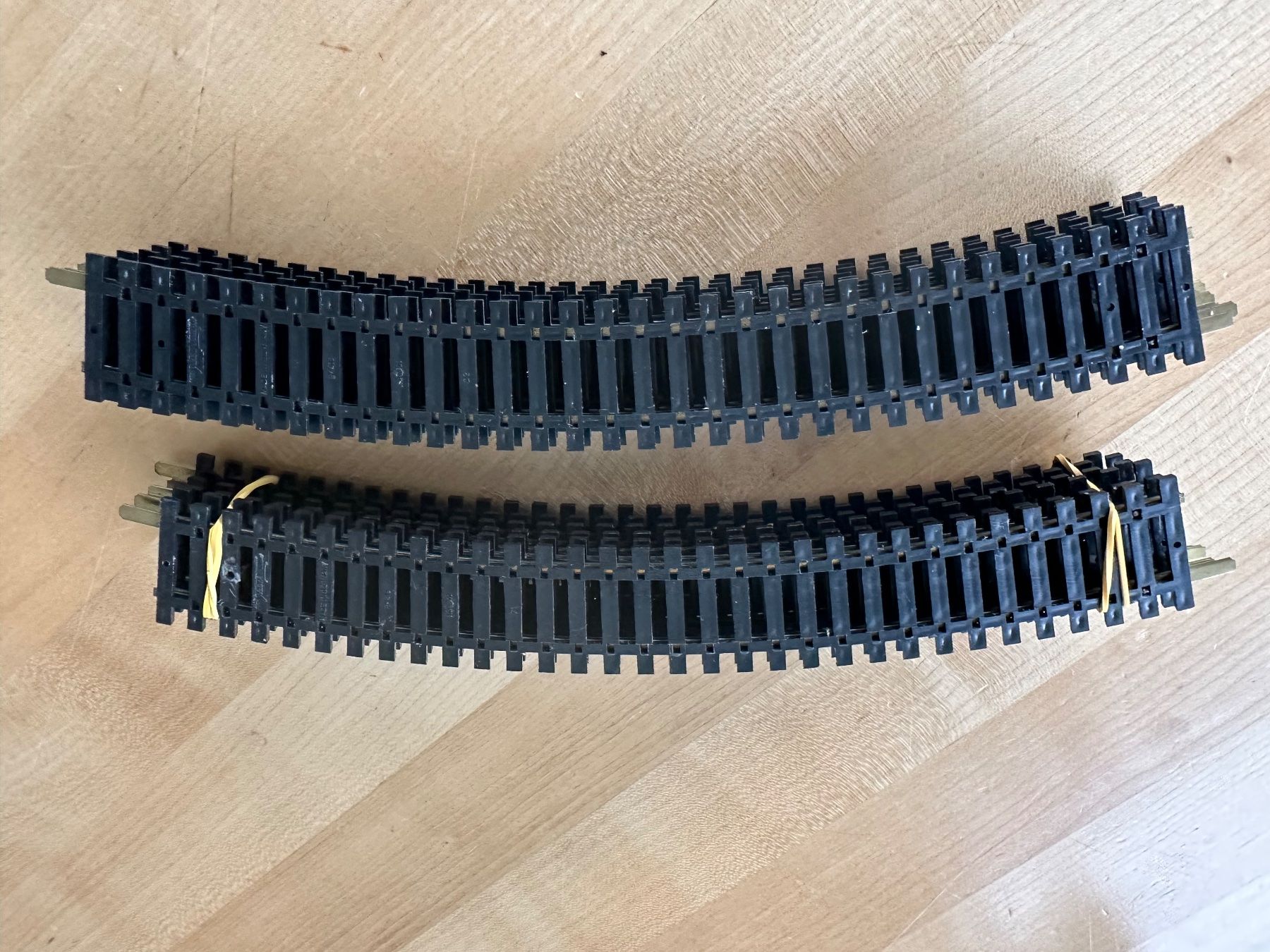 Fleischmann Modellini di ferrovie: Fleischmann 12 Kurven 415 Messing – Usato da Zürich venduto da ruedigg