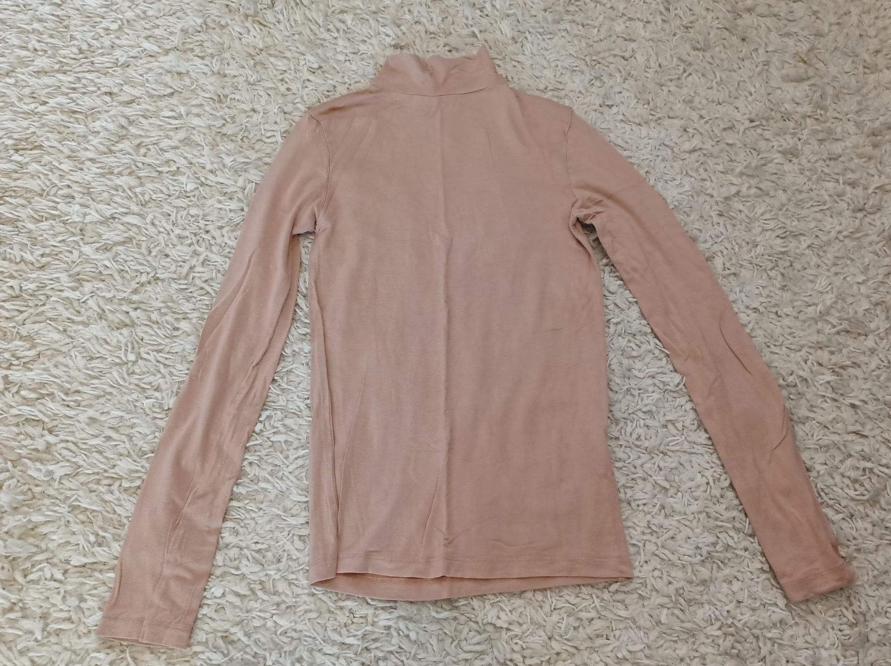 Maglioni & Felpe: Pullover/Sweatshirt Grösse S rosa – Usato da Muri AG venduto da Mupuputs