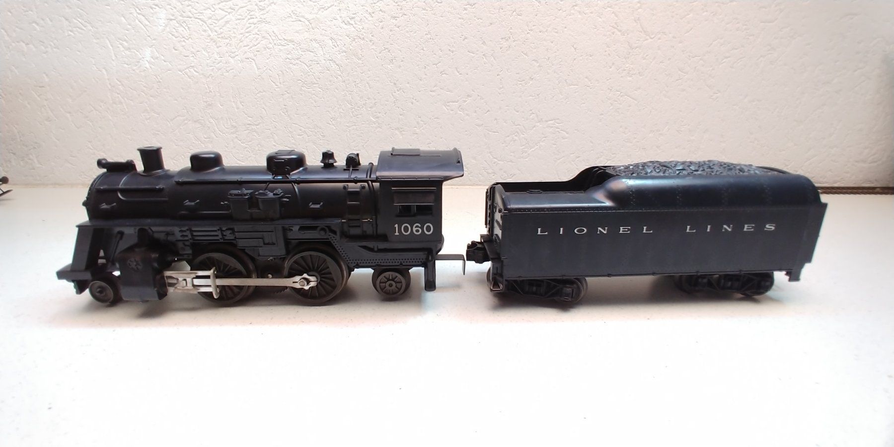 Lionel Modellini di ferrovie: Lionel Dampflok mit 6 Wagen 0 – Usato da Waltenschwil venduto da Ardnas007 1