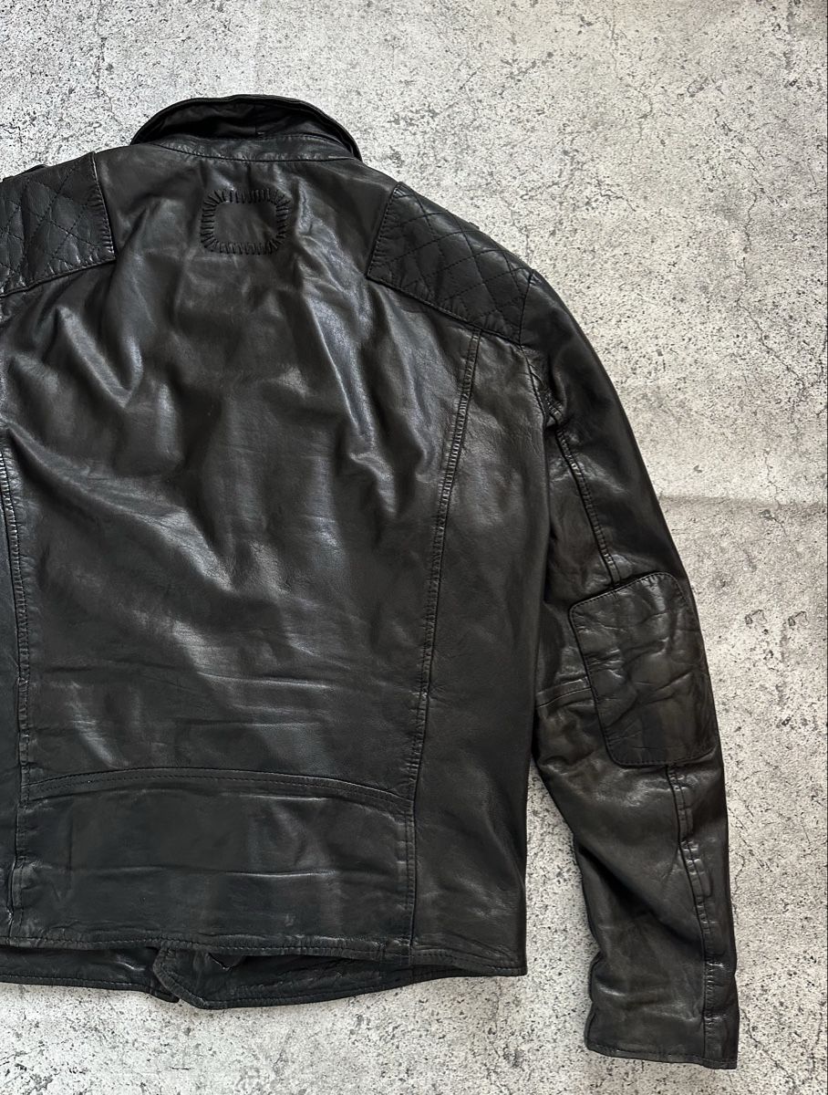 Jacken: Tigha Leather Jacket - Black, XL - Great Condition! – Gebraucht aus Zürich von megastored 2