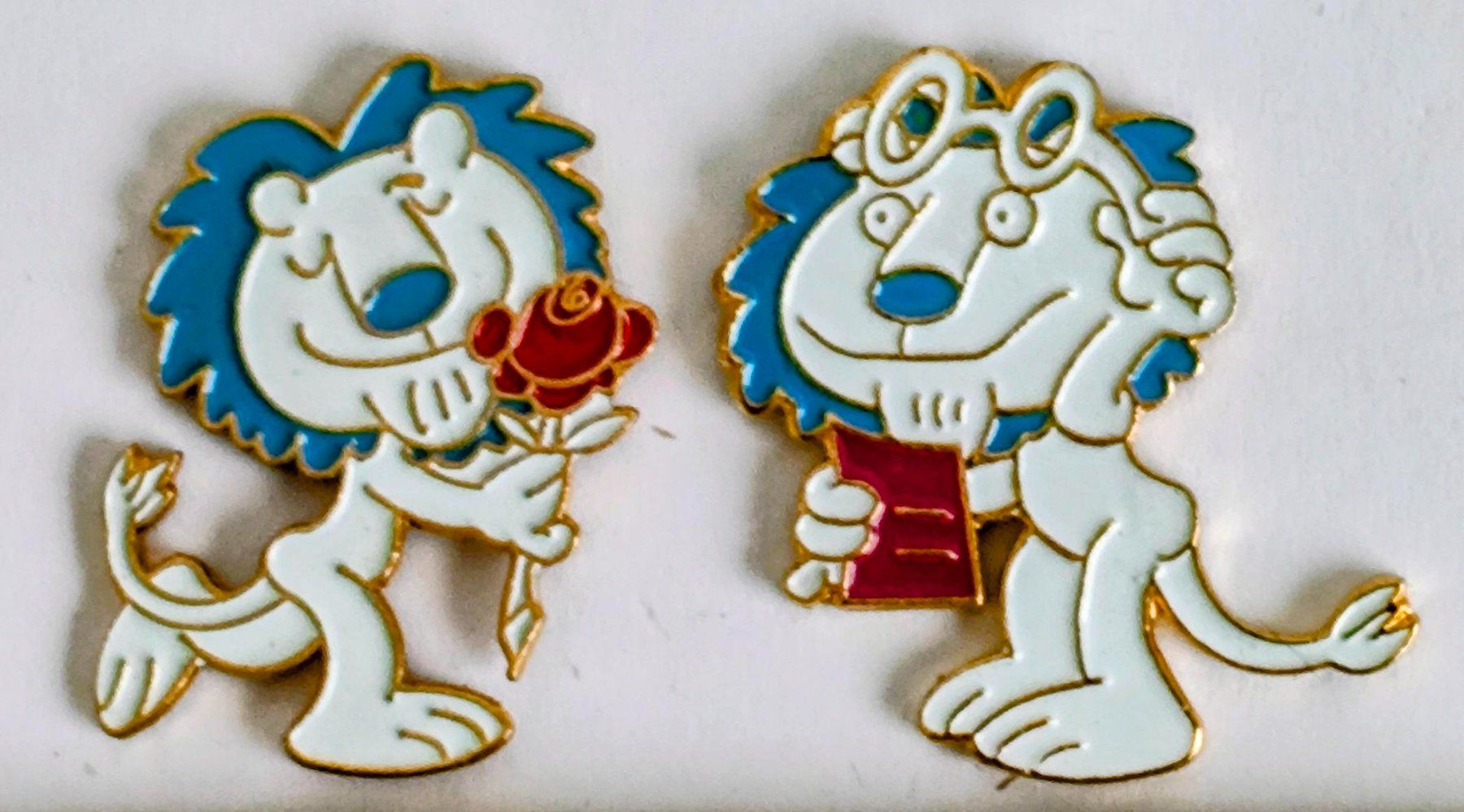 Placchette & Badge: 2 Pin Züri-Löwen – Usato da Pfäffikon ZH venduto da Colacity