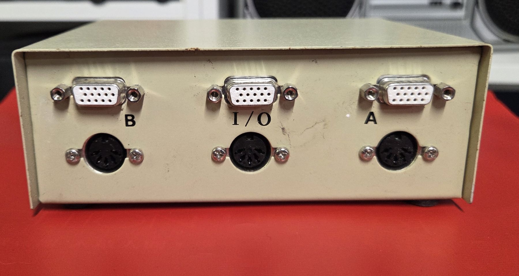 PCs: Alter PC Data Transfer Switch / KVM Switch – Gebraucht aus Reinach BL von _MasterK_ 2