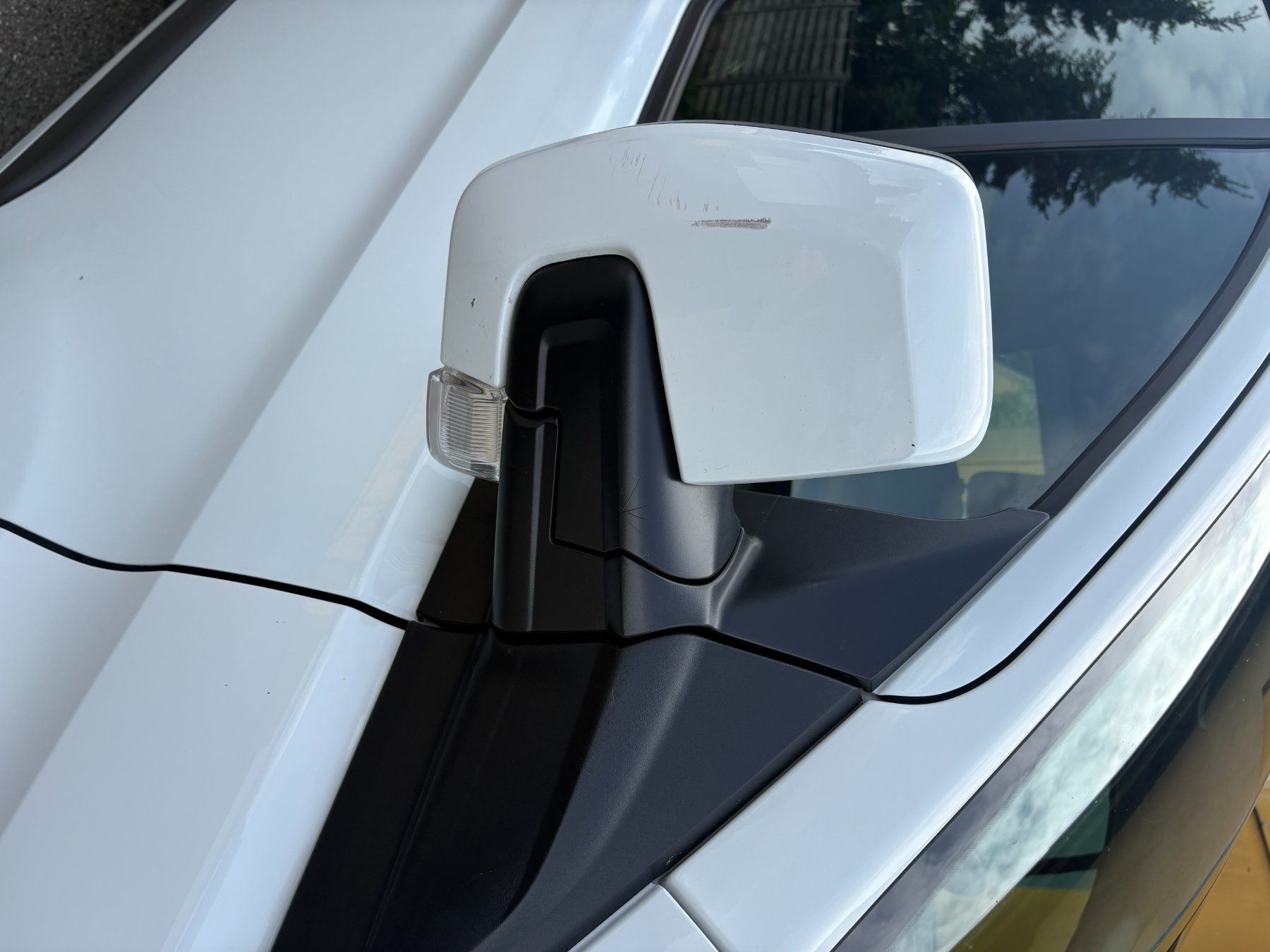 Ford Veicoli commerciali: FORD TRANSIT Custom 6 Plätze 170 PS – Usato da Wangen b. Olten venduto da Hba2 9