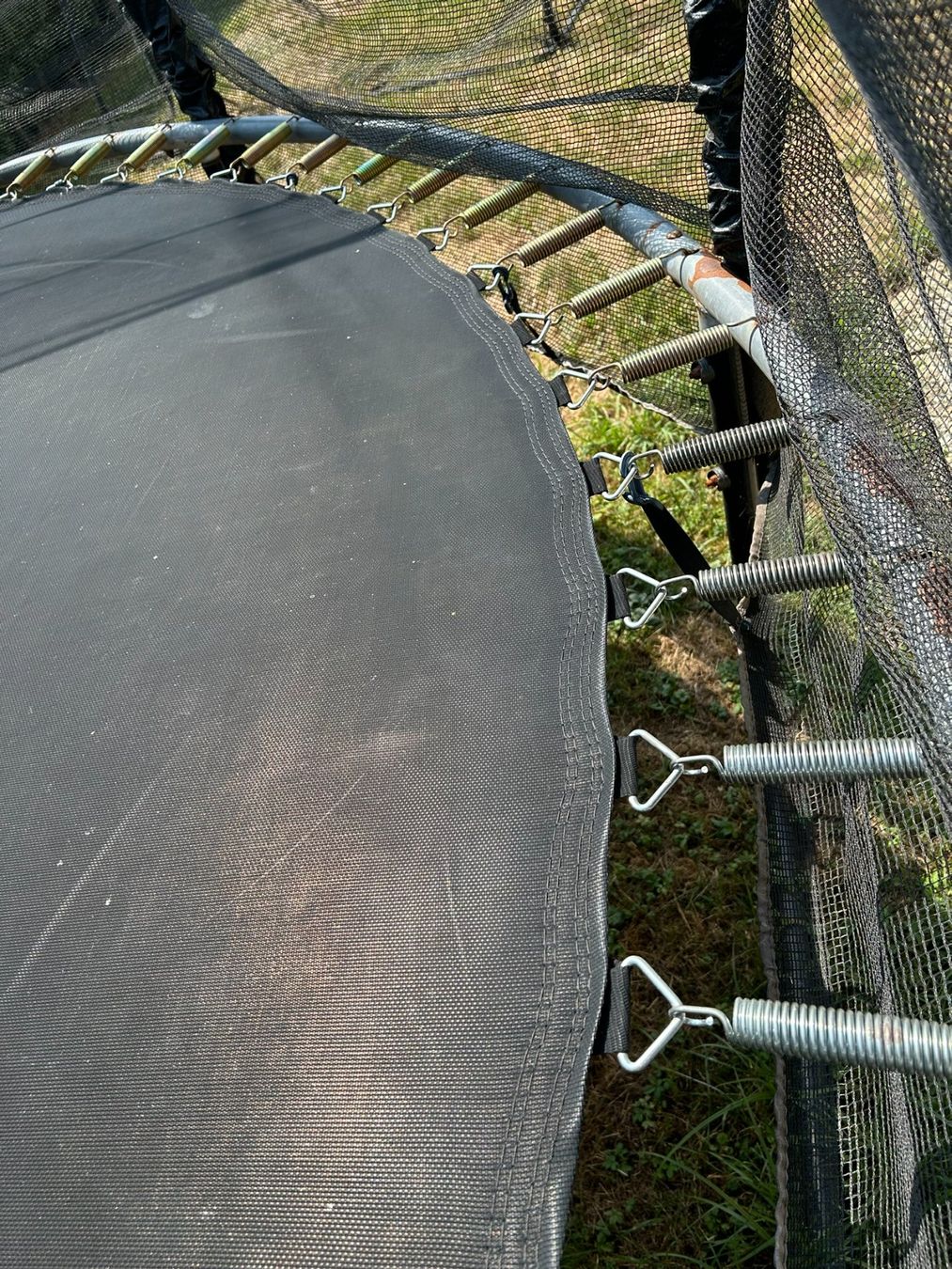 Trampoline: Trampolin mit Sicherheitsnetz ca. 3 m Durchmesser – Gebraucht aus Abtwil SG von htremp 2