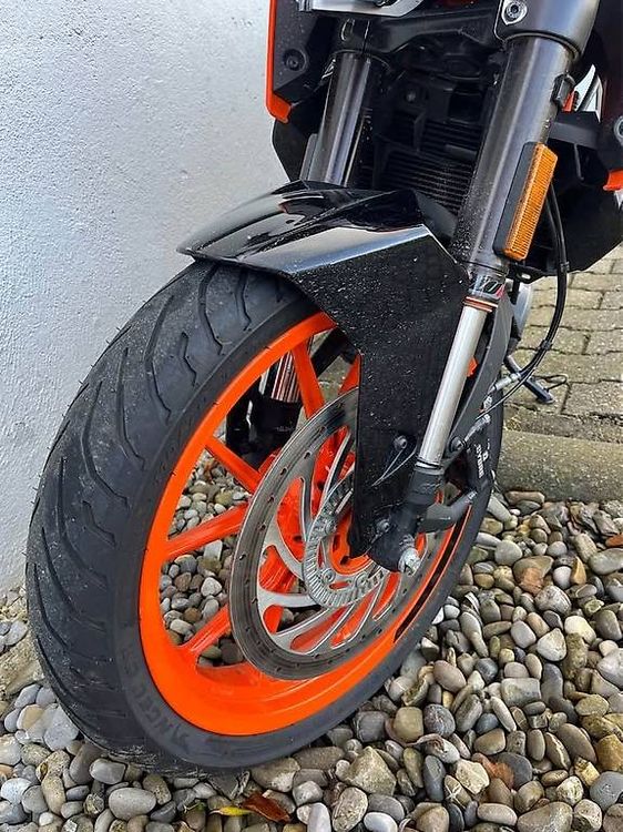 Strada: KTM 390 Duke Orange – Usato da Neuchâtel venduto da Boulaki 2
