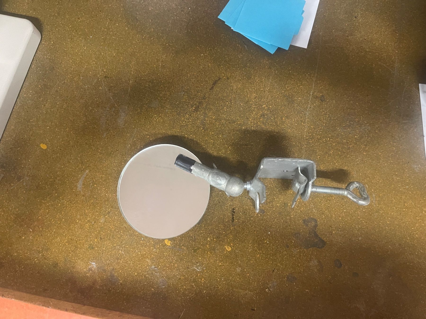 Lampen: Discokugel Durchmesser circa 50 cm mit Motor – Gebraucht aus Dänikon ZH von Baeriswyl 2