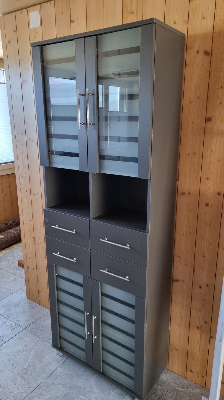 Armadi: Badezimmerschrank – Usato da Sarnen venduto da Misha3 2