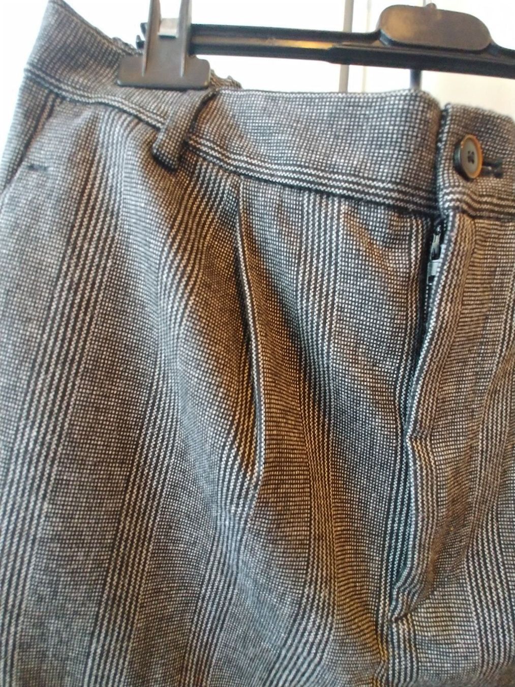 Zara Pantaloni: Hose Damen Gr. M – Nuovo (secondo la descrizione) da Bäriswil BE venduto da Rezz 1