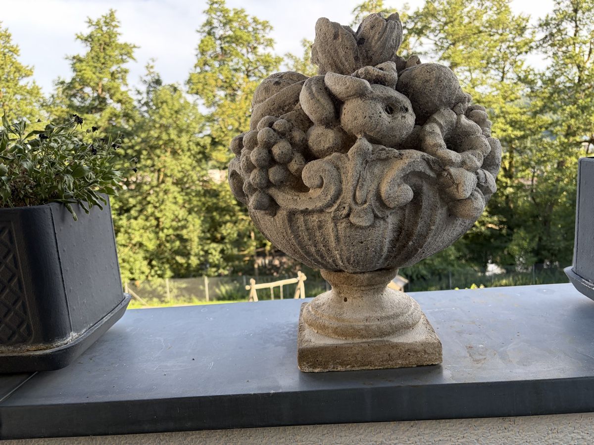 Tutte le decorazioni: Massive Stein-Früchteschale / Gartendekoration – Usato da Untersiggenthal venduto da Levin86 1