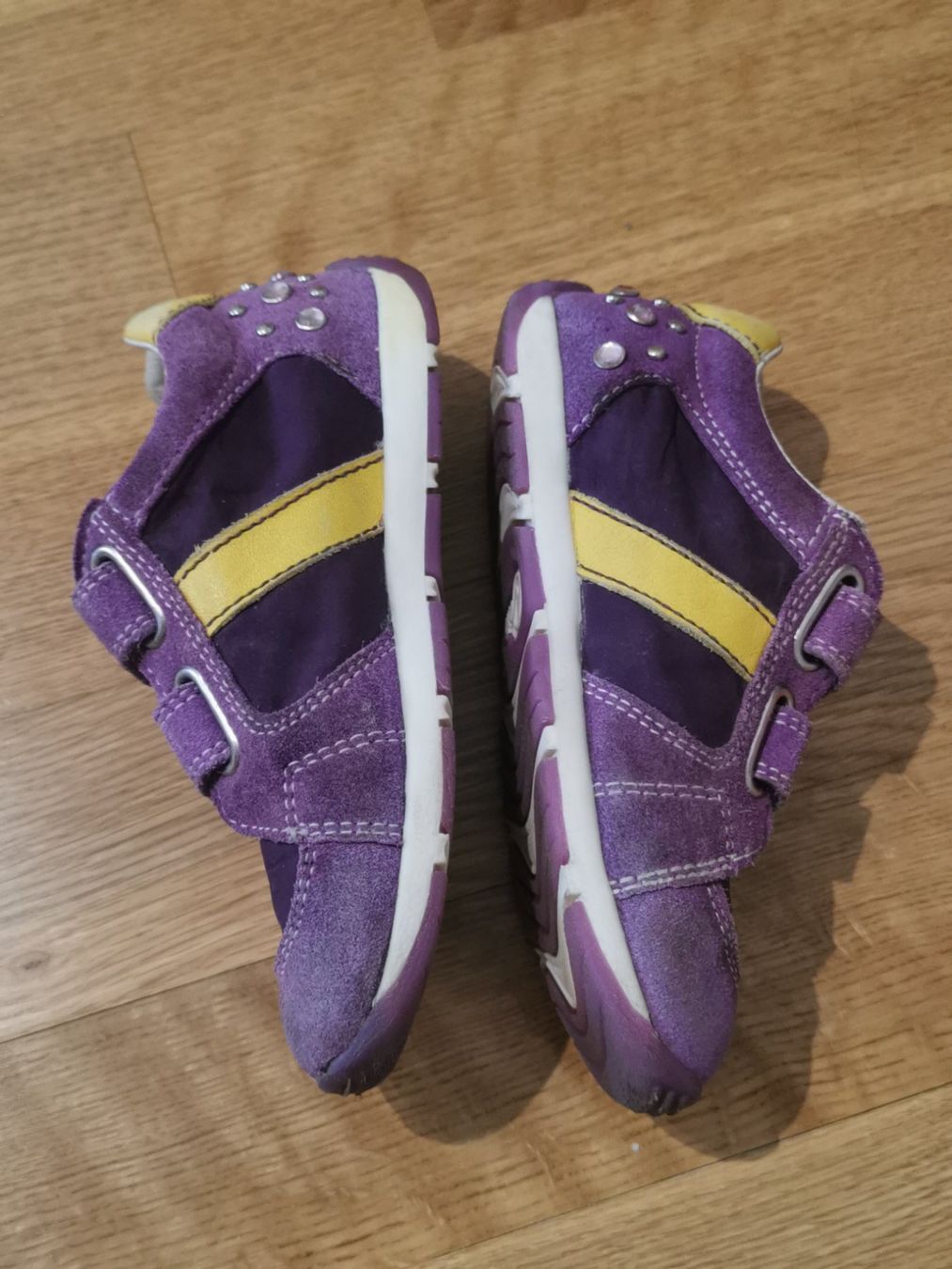 Naturino Scarpe per ragazzi: Naturino Sneaker , Gr. 25, wildleder – Usato da Zürich venduto da Simfa 1