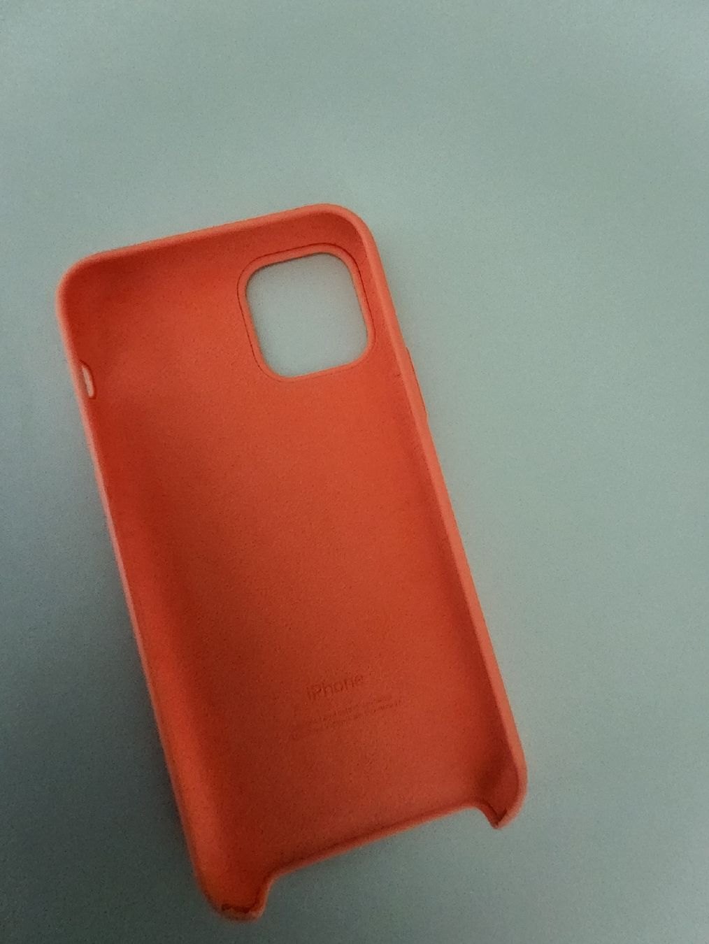 Apple Telefoni cellulari / Smartphones: iPhone 11 Pro mit Silicon-Case in Orange & rote Leder- Hülle – Usato da Jona venduto da maxim01 4