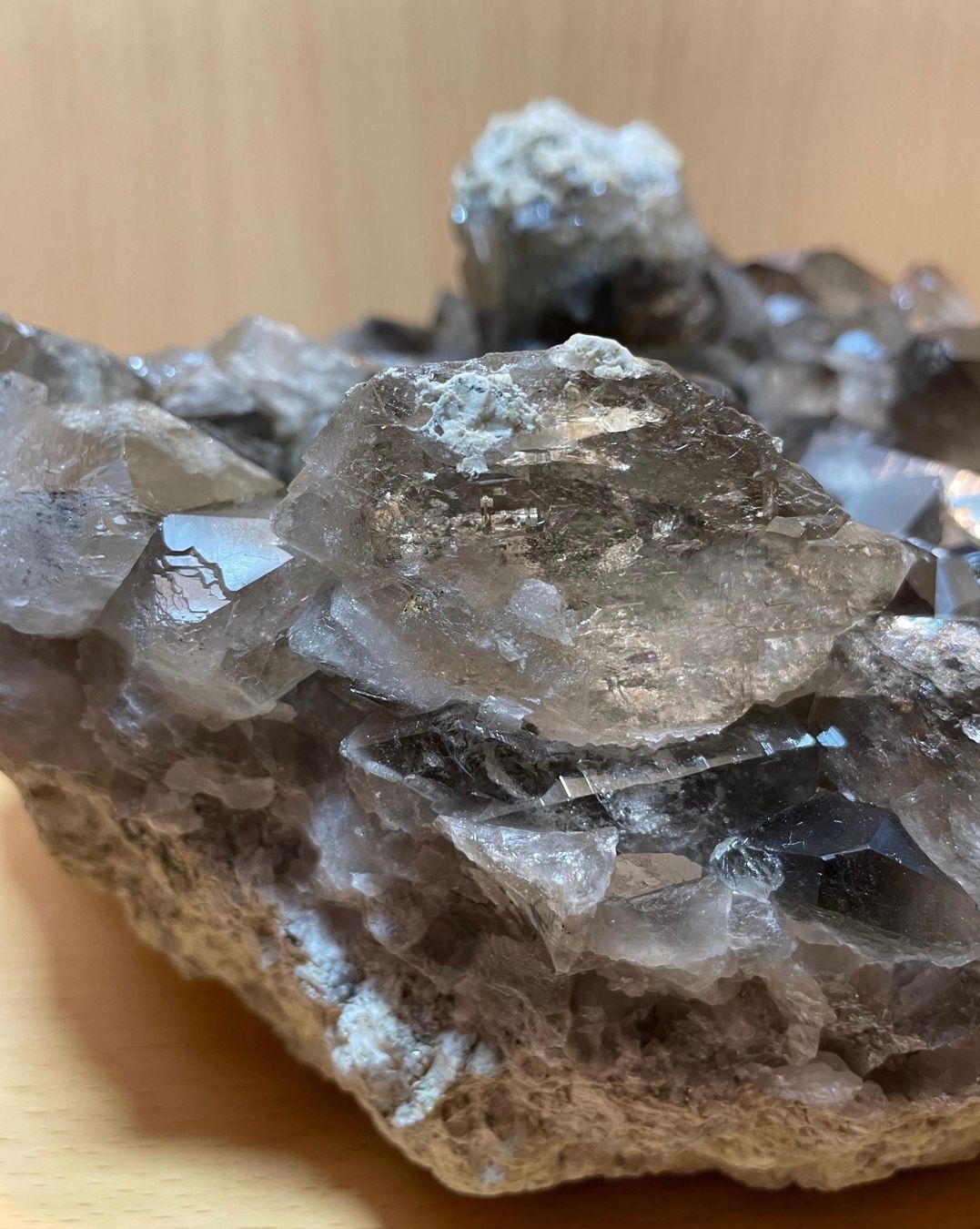 Mineralien & Heilsteine: Gwindel Bergkristall Swiss Group Quartz – Gebraucht aus Genève von qua_q7kb