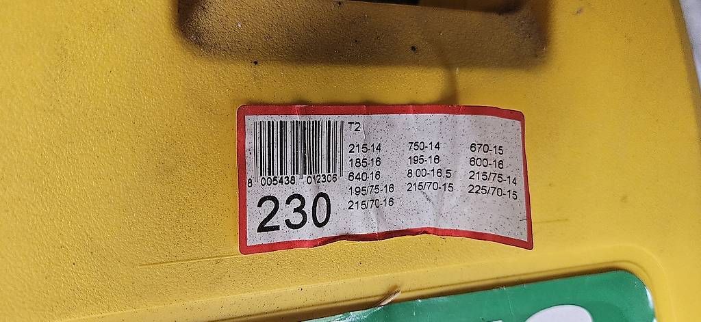 Schneeketten: Schneeketten König, Neu – Gebraucht aus Aarau Rohr von Adoxa 1