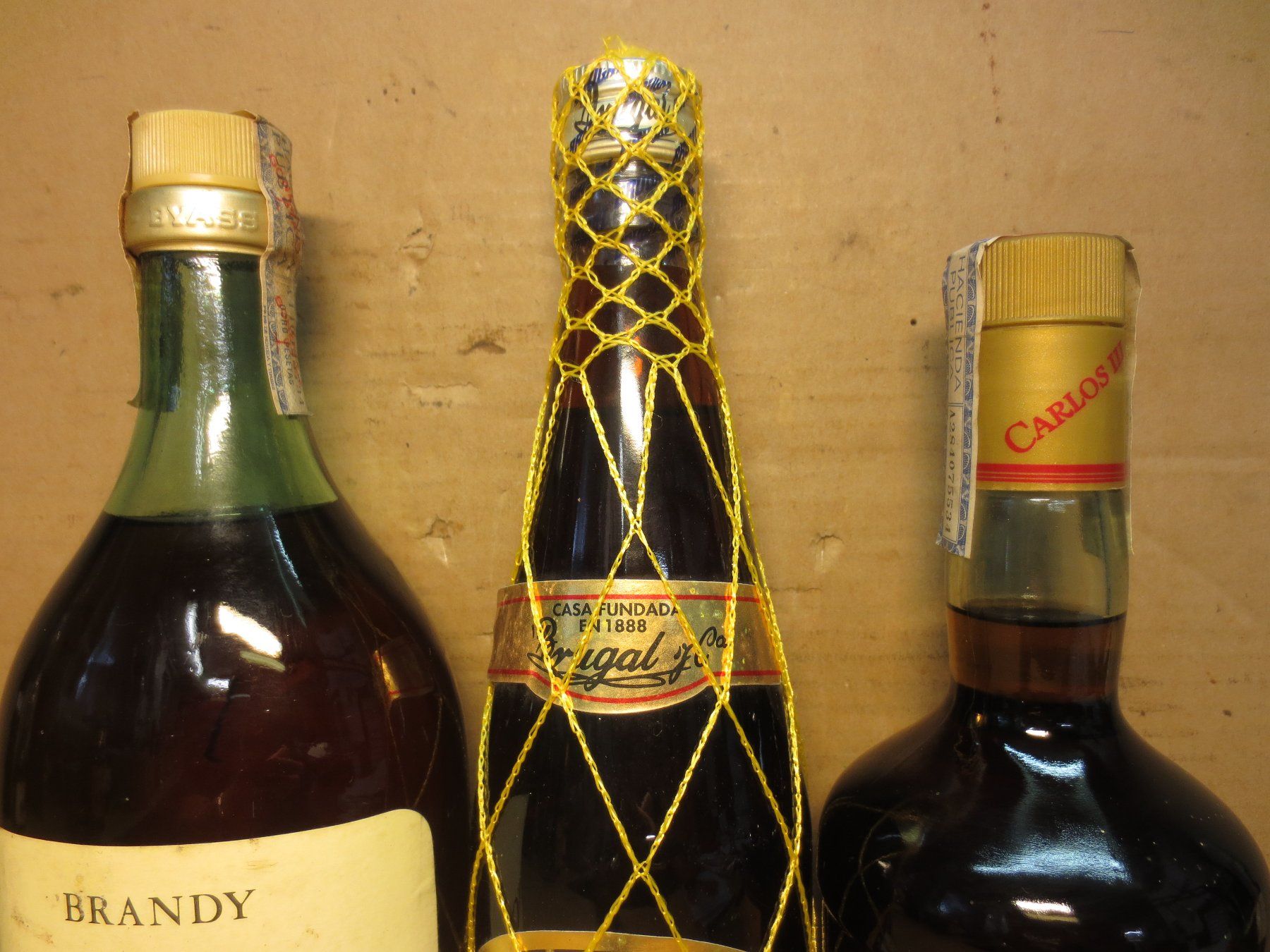 Bevande alcoliche: 3 Fl. Brandy und Rum. #1743 – Nuovo (secondo la descrizione) da Schöftland venduto da Topdeal4 3
