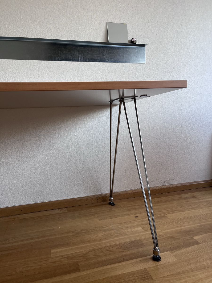 Bureaux: Minimalistischer Schreibtisch – D'occasion à Basel par noe_gzj9 5
