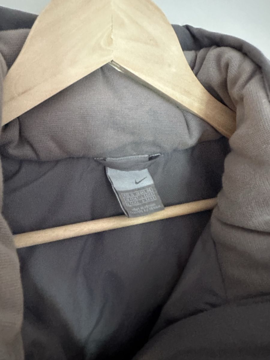 Nike Gilets & Westen: Nike Vintage Weste – Gebraucht aus Bern von david.111 3