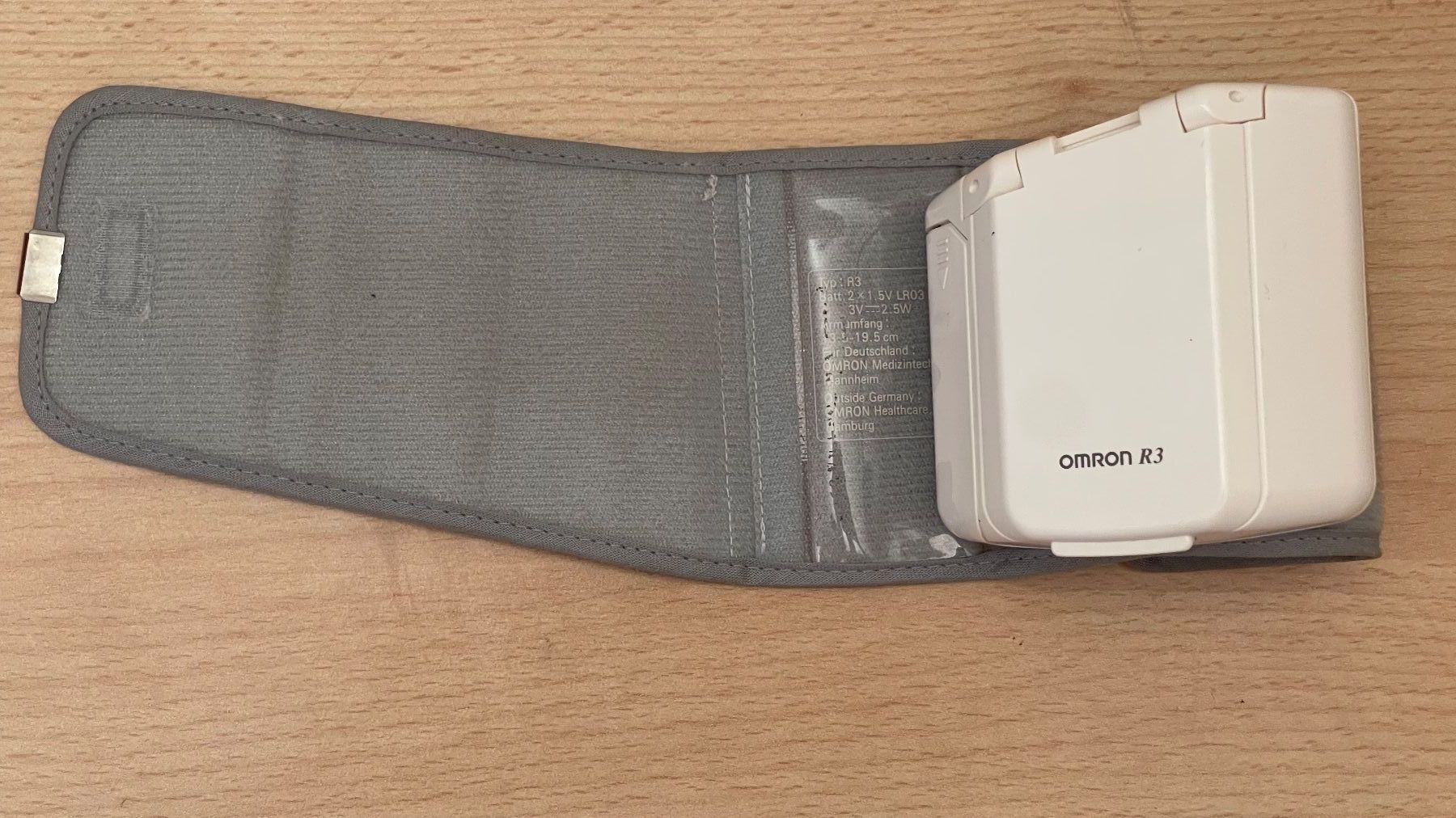 Omron Messen: Tonometer OMRON R3 /NP120CHF wie neu – Neu (gemäss Beschreibung) aus Kölliken von Hap-7 5